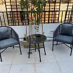 Nile Inn 606 Cozy Studio Steps Away From The Nile